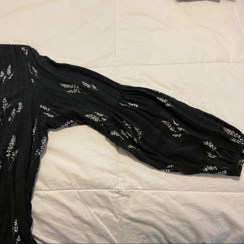 Ladies Long Sleeve Blouse - Picture 6 of 7